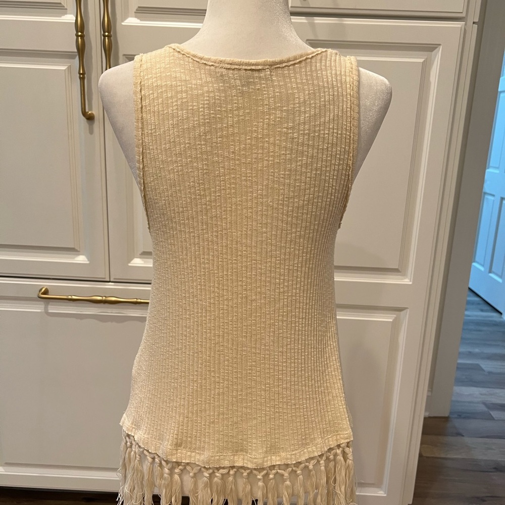 Anthropologie Eri + Ali Boho Ivory Fringe Sleeveless Tank Top - Picture 4 of 6